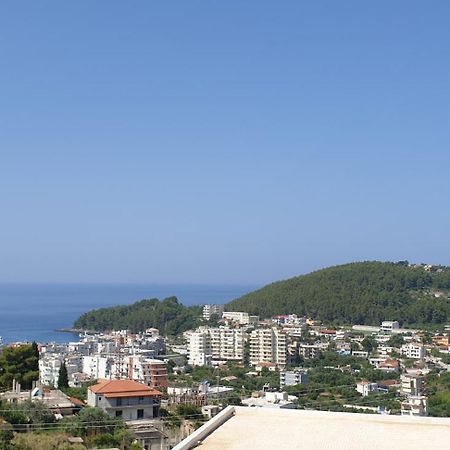 Family Apartments Himara Exterior photo